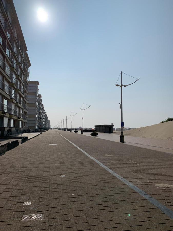 Apartamento Lizzie'S Studio Koksijde Exterior foto